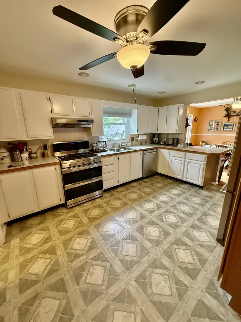 311 Devon Drive St. Louis City MI 48880