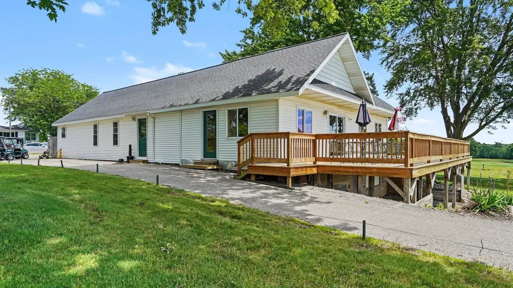 1508 N State Road Emerson Township MI 48847