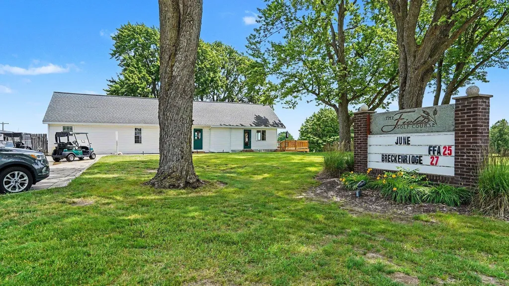 1508 N State Road Emerson Township MI 48847