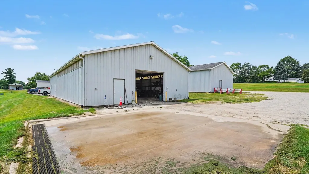 1508 N State Road Emerson Township MI 48847