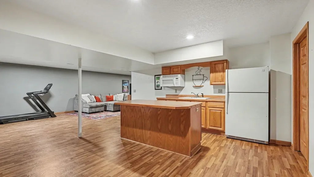 2107 W Kelly Drive Deerfield Township MI 48858
