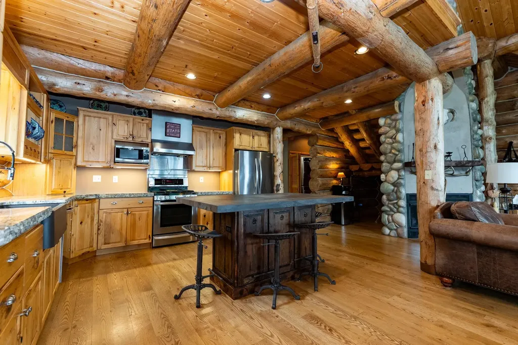 2095 Middle Haven Drive Butman Township MI 48624