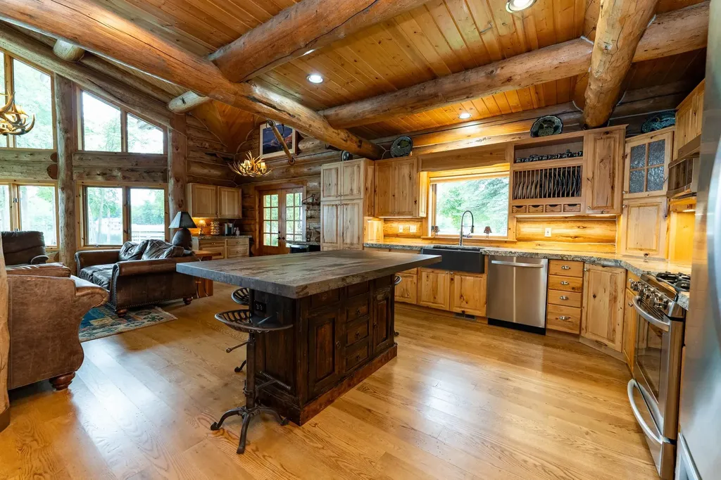 2095 Middle Haven Drive Butman Township MI 48624