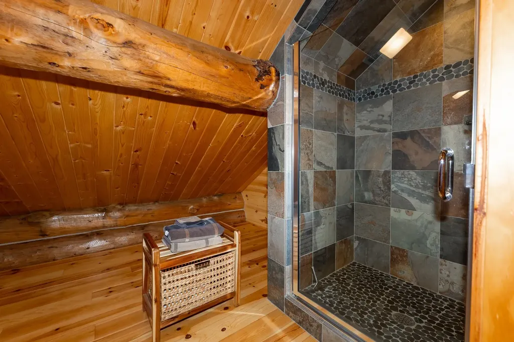 2095 Middle Haven Drive Butman Township MI 48624