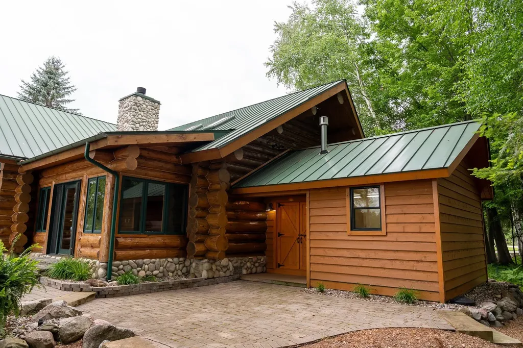 2095 Middle Haven Drive Butman Township MI 48624