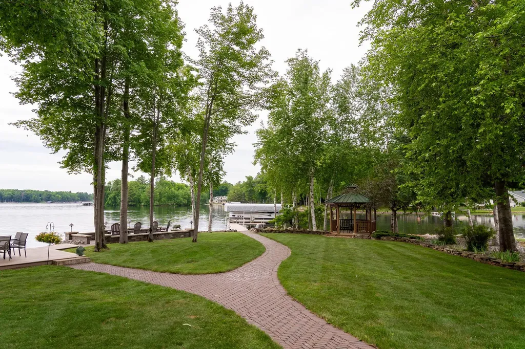 2095 Middle Haven Drive Butman Township MI 48624