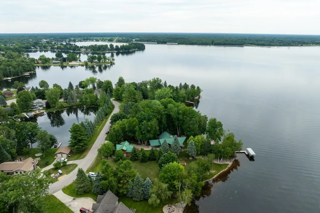 2095 Middle Haven Drive Butman Township MI 48624