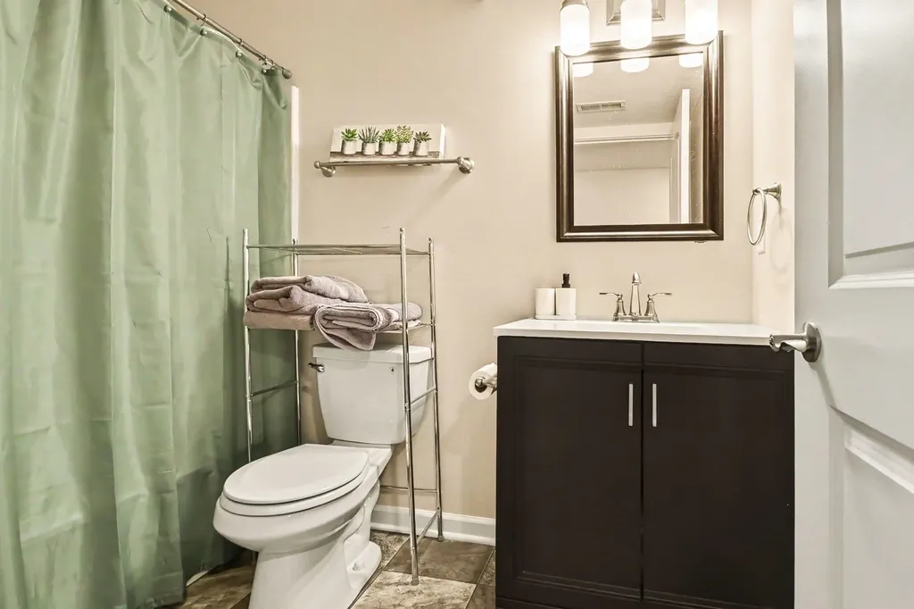173 Crystal Court Alma City MI 48801