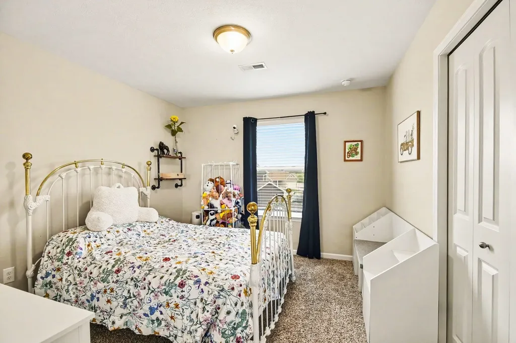 173 Crystal Court Alma City MI 48801