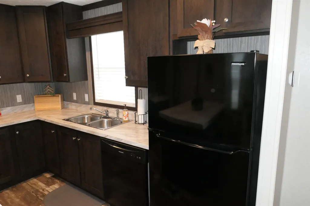 1062 Jefferson Court Union Charter Township MI 48858