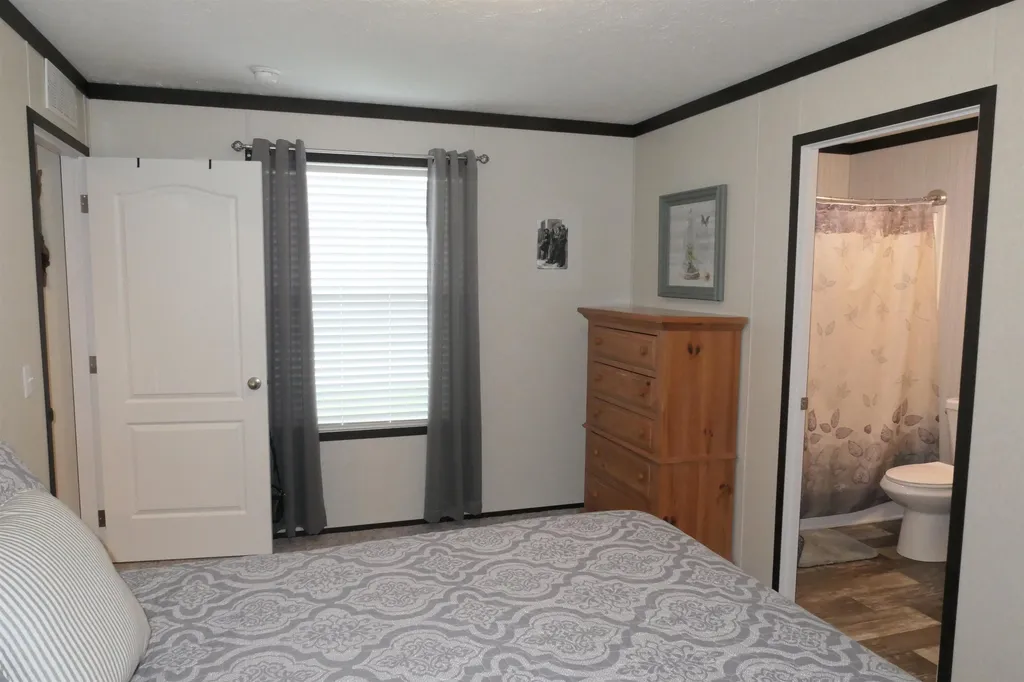 1062 Jefferson Court Union Charter Township MI 48858
