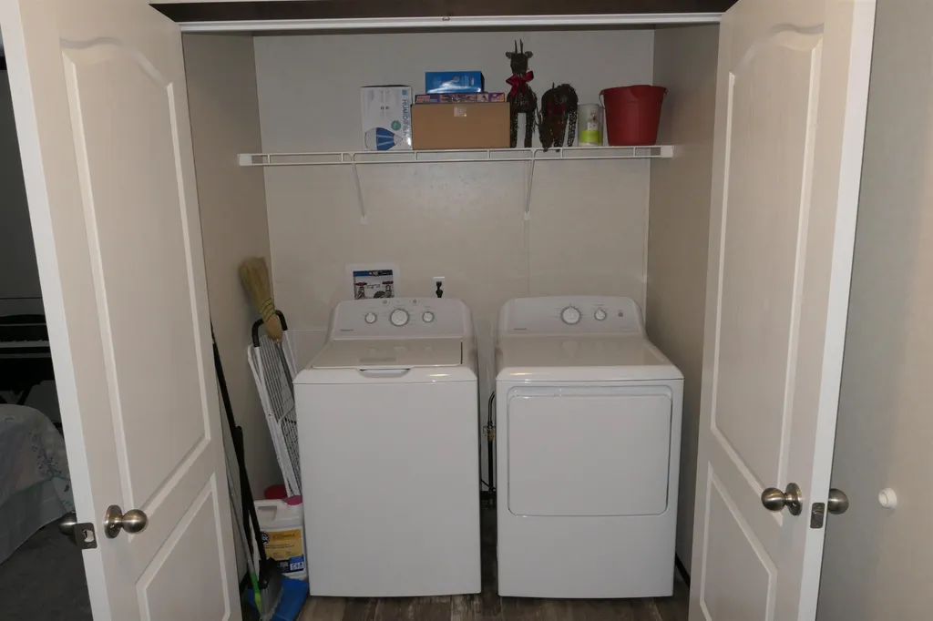 1062 Jefferson Court Union Charter Township MI 48858