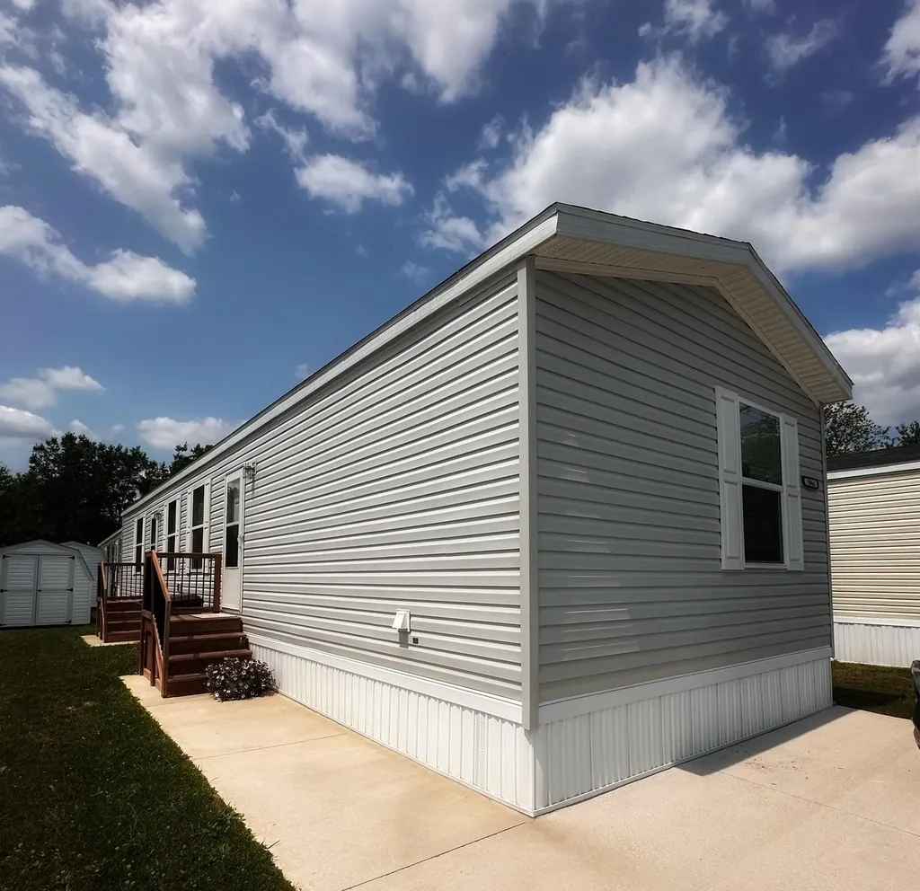 1062 Jefferson Court Union Charter Township MI 48858