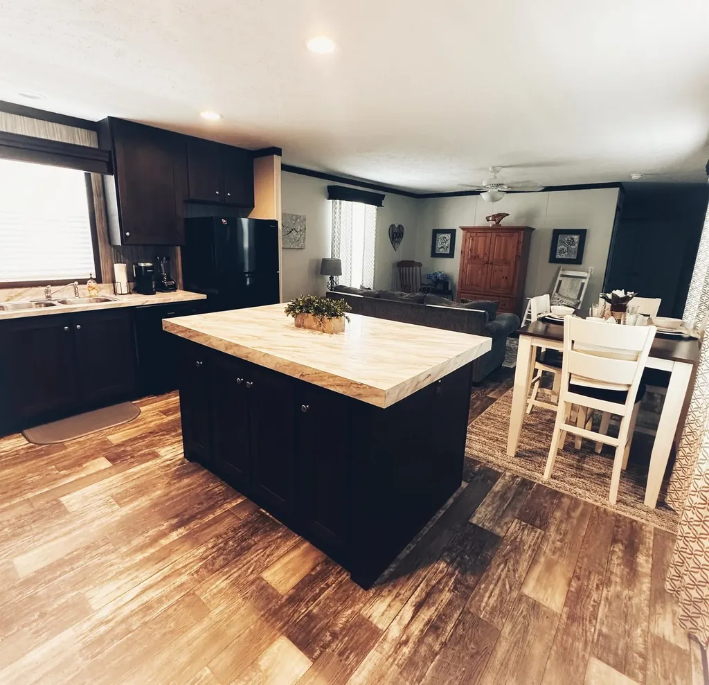 1062 Jefferson Court Union Charter Township MI 48858