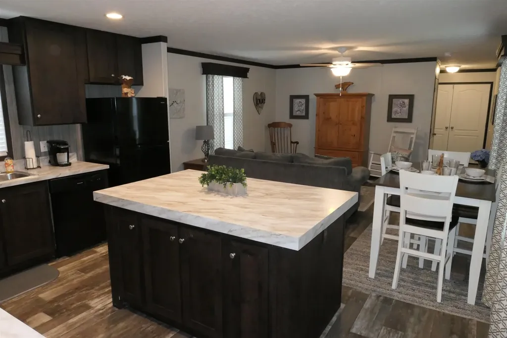 1062 Jefferson Court Union Charter Township MI 48858