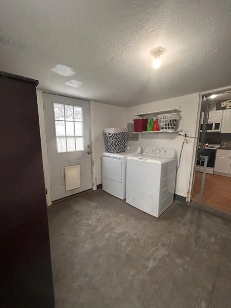 535 N Midland Street Merrill Village MI 48637