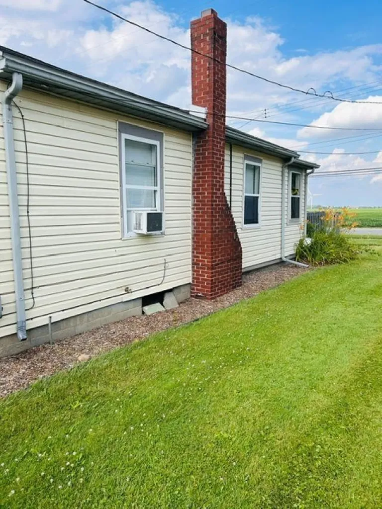 535 N Midland Street Merrill Village MI 48637