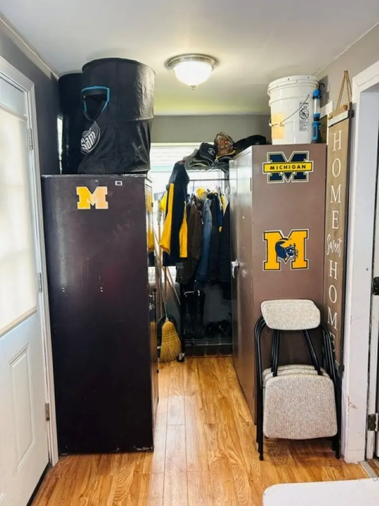 535 N Midland Street Merrill Village MI 48637