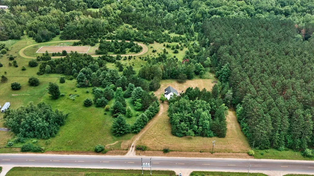 7221 S Military Road Beaver Creek Township MI 49738