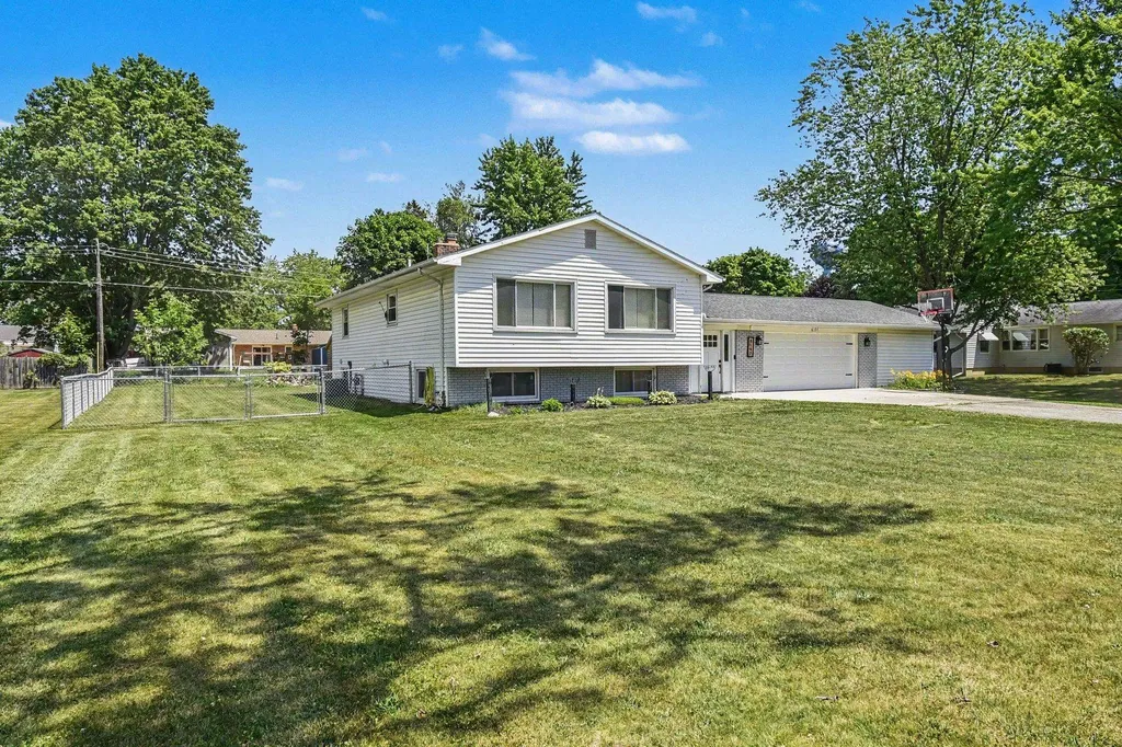 8197 S Federal Road Coe Township MI 48883