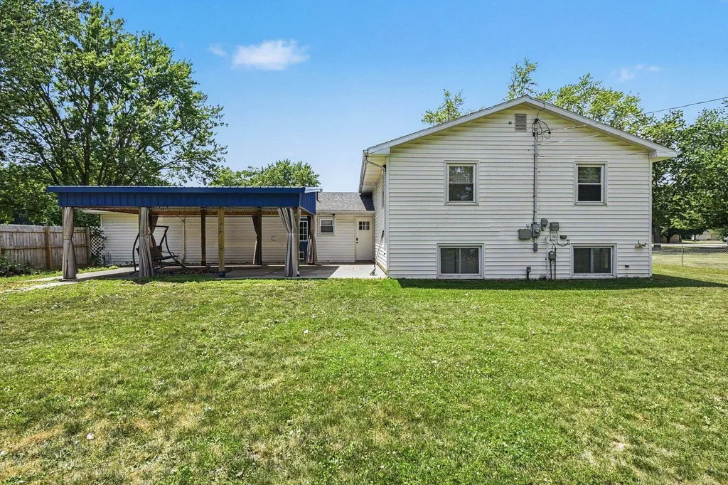 8197 S Federal Road Coe Township MI 48883