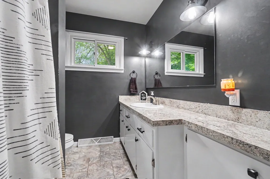 4380 S Crawford Road Union Charter Township MI 48858