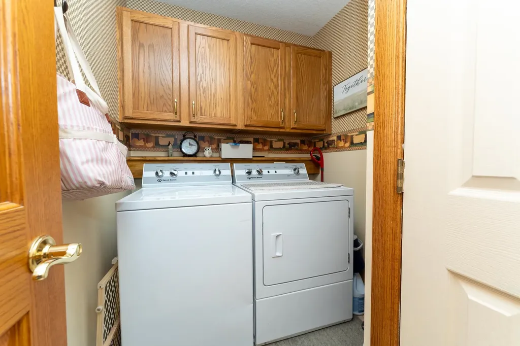 3106 Hunters Trail Union Charter Township MI 48858