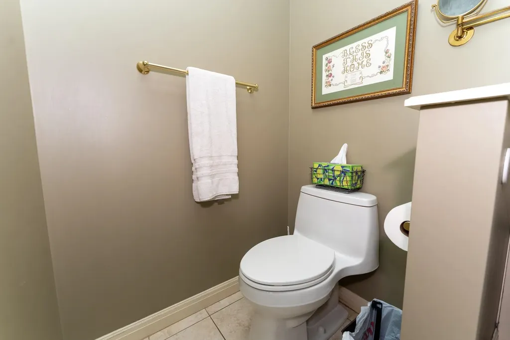 3106 Hunters Trail Union Charter Township MI 48858