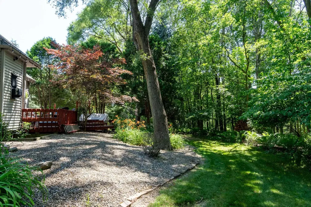 3106 Hunters Trail Union Charter Township MI 48858