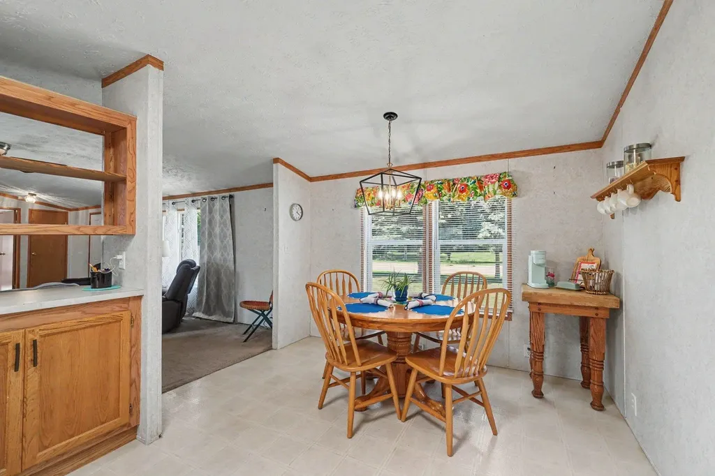 5232 E Broadway Union Charter Township MI 48858