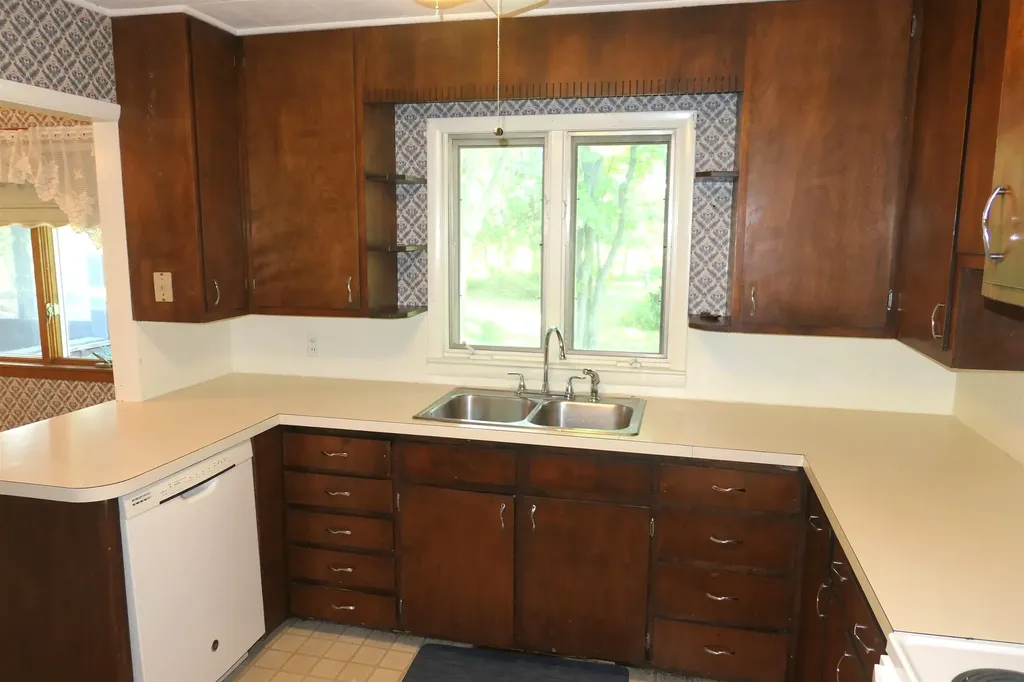 3265 N Concourse Drive Union Charter Township MI 48858