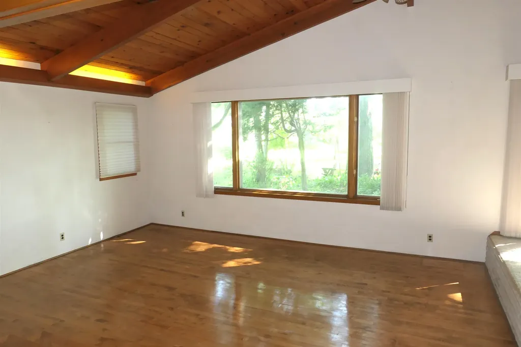 3265 N Concourse Drive Union Charter Township MI 48858