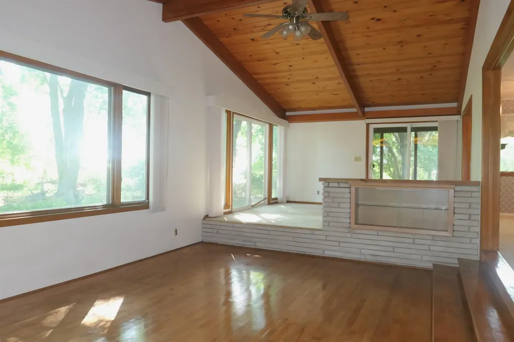 3265 N Concourse Drive Union Charter Township MI 48858