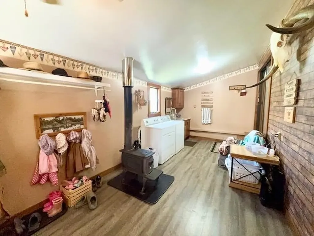 4721 E Sidney Road Evergreen Township MI 48888