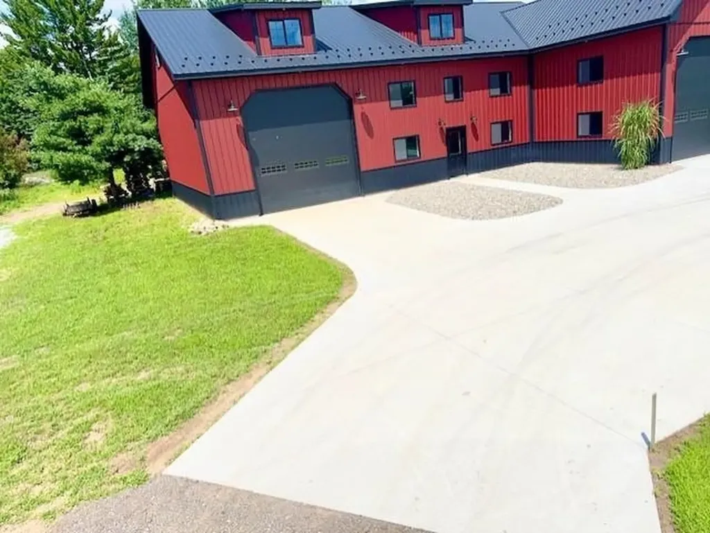 4721 E Sidney Road Evergreen Township MI 48888