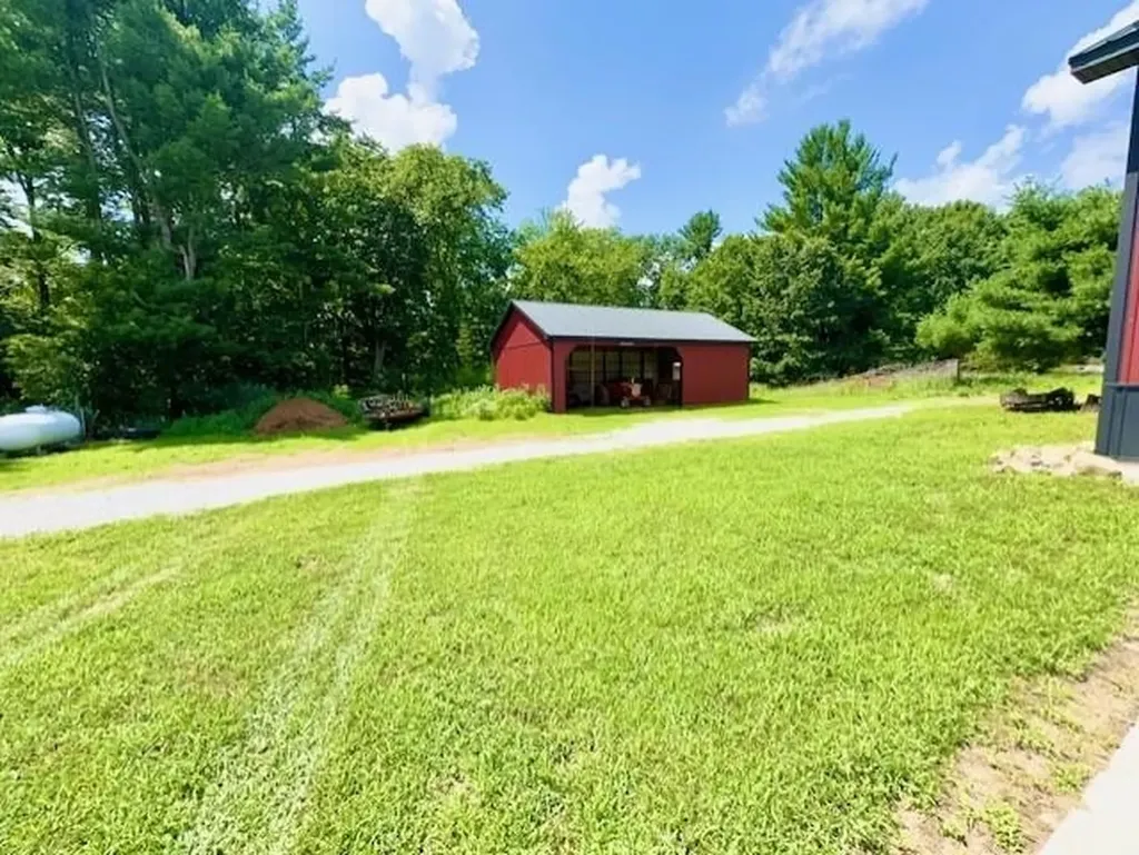 4721 E Sidney Road Evergreen Township MI 48888