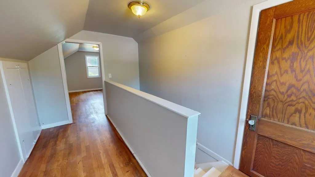 104 Bradley Midland City MI 48640