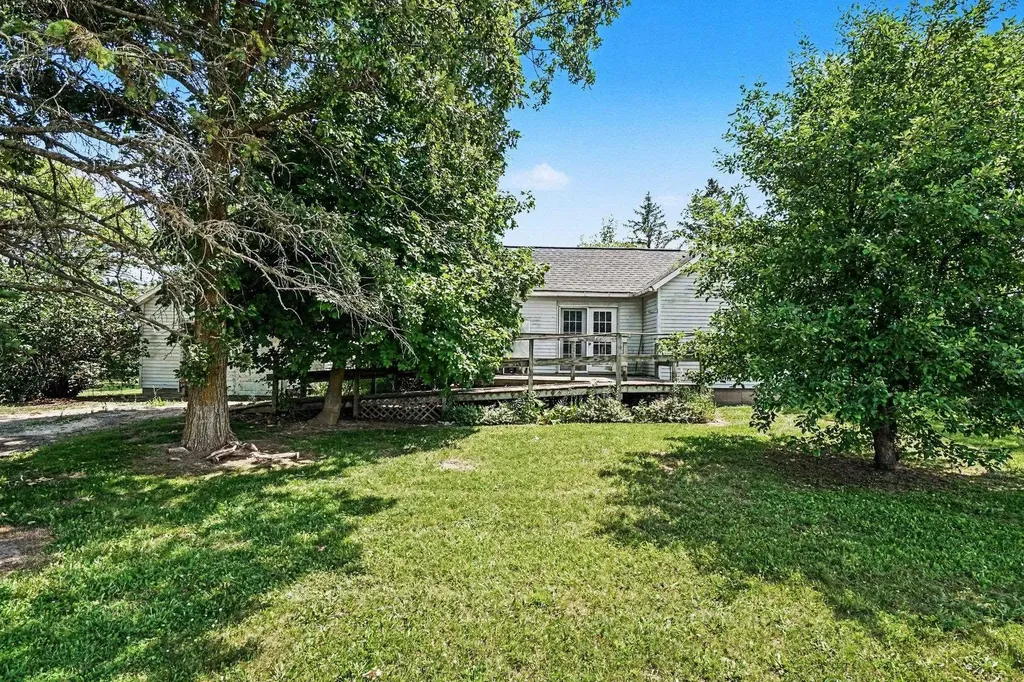 901 W Baseline Road Deerfield Township MI 48858
