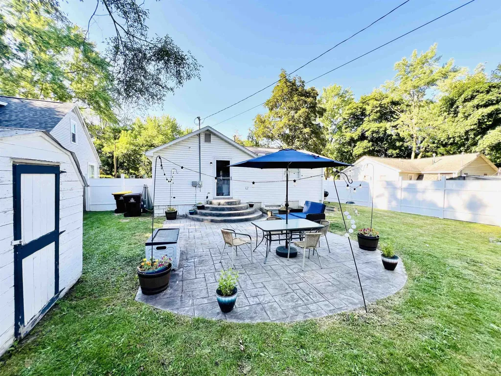 1303 Elm Street Mt. Pleasant City MI 48858