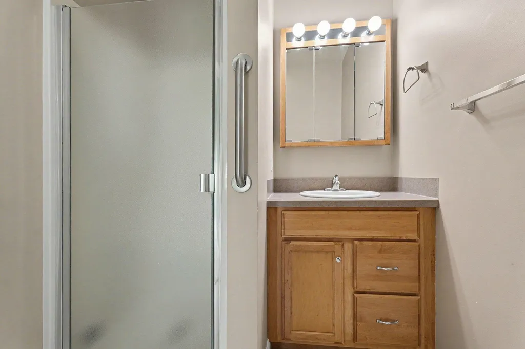 2768 Sable Court Union Charter Township MI 48858