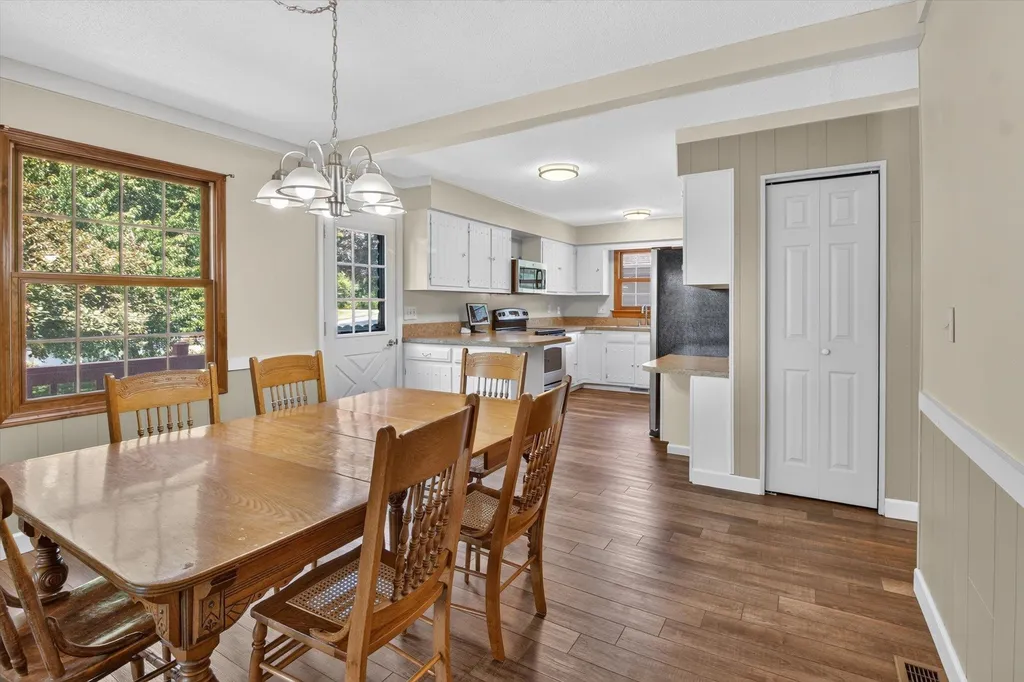 1132 Clubhouse Drive Broomfield Township MI 48893