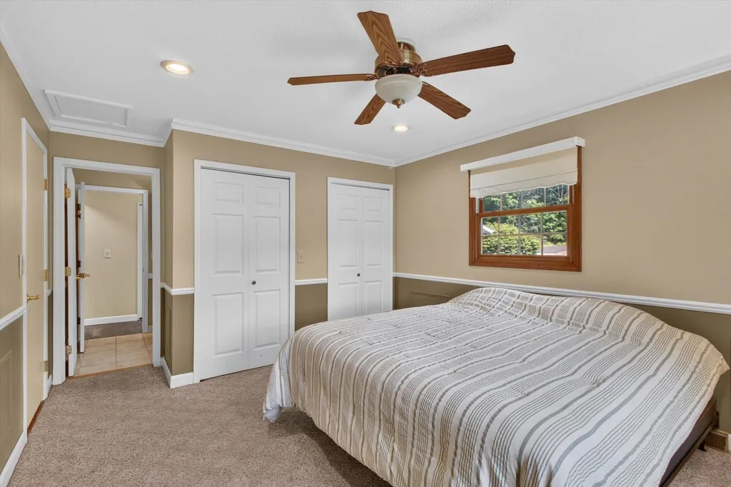 1132 Clubhouse Drive Broomfield Township MI 48893