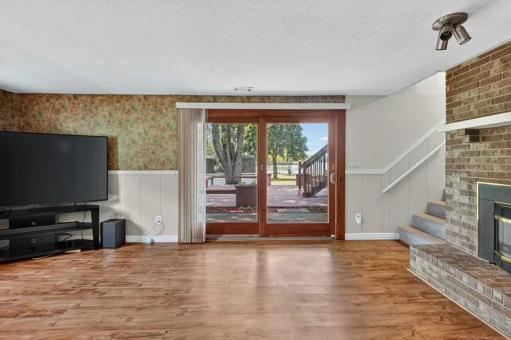 1132 Clubhouse Drive Broomfield Township MI 48893