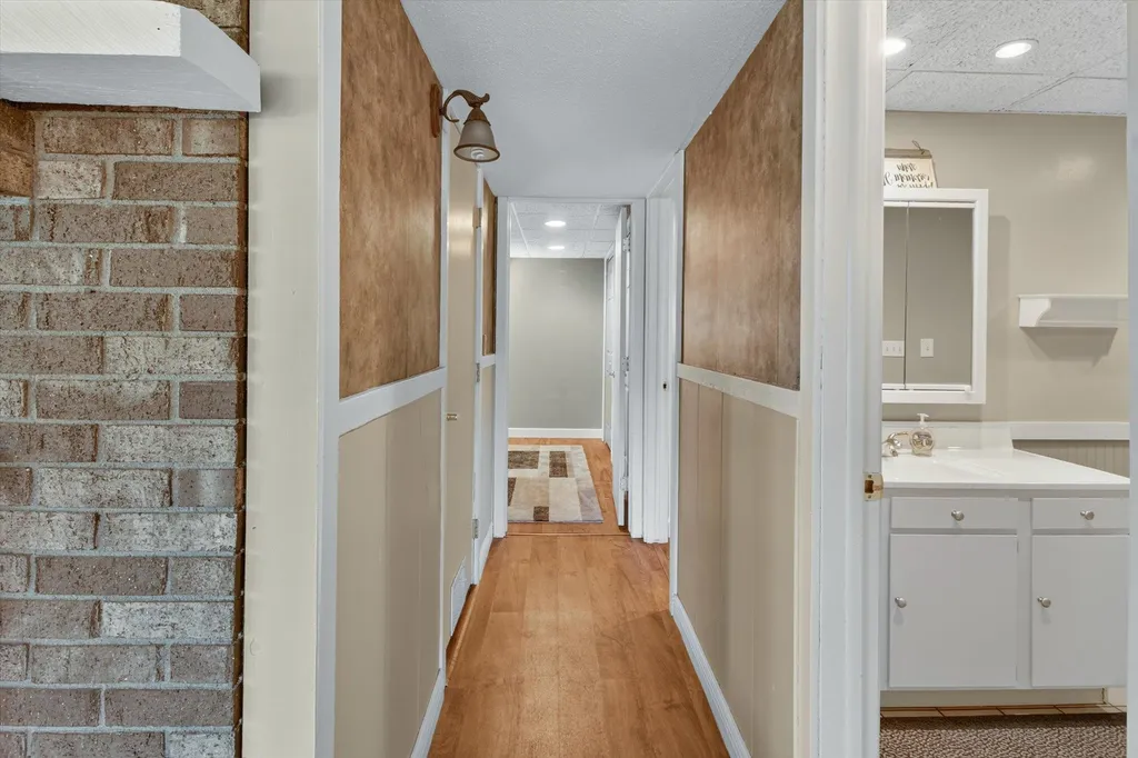 1132 Clubhouse Drive Broomfield Township MI 48893