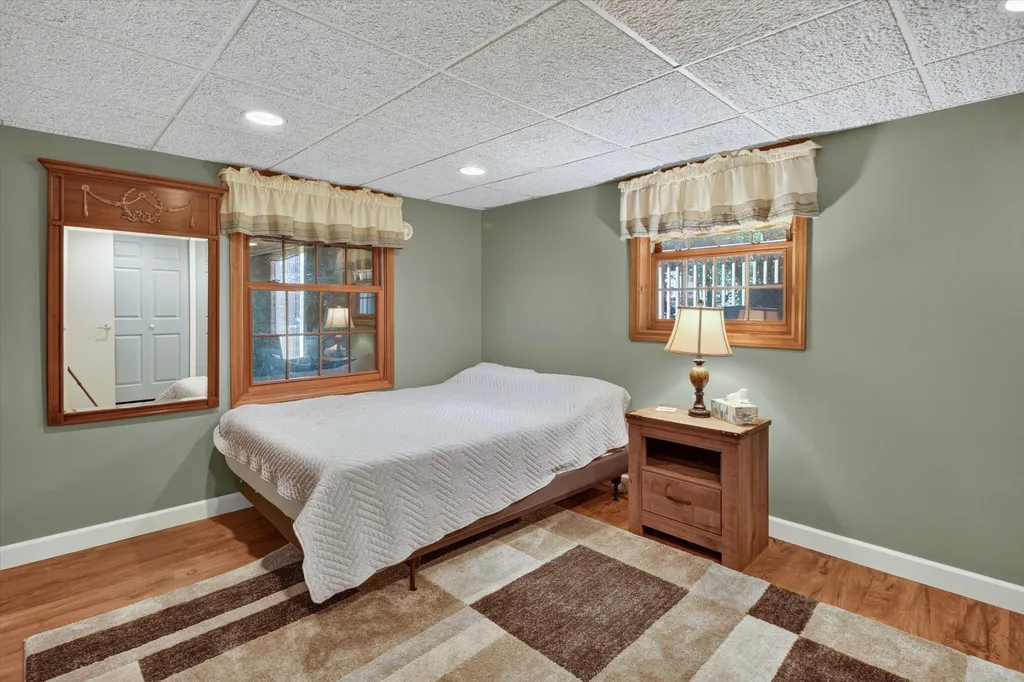 1132 Clubhouse Drive Broomfield Township MI 48893