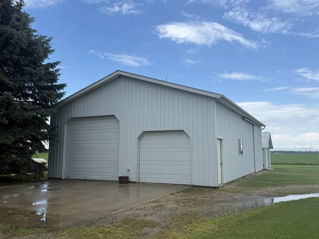 5877 E Adams Road Bethany Township MI 48615