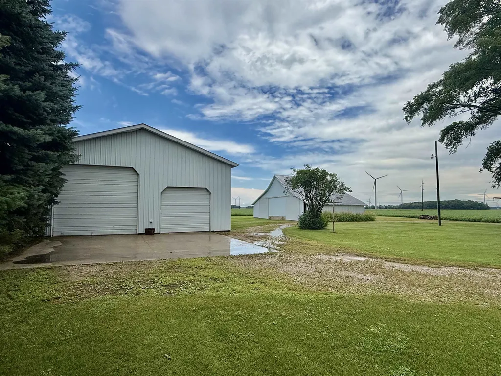 5877 E Adams Road Bethany Township MI 48615