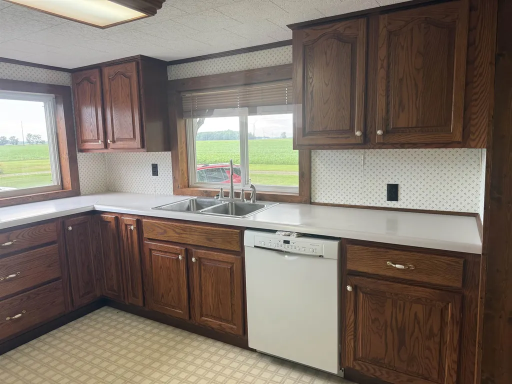 5877 E Adams Road Bethany Township MI 48615