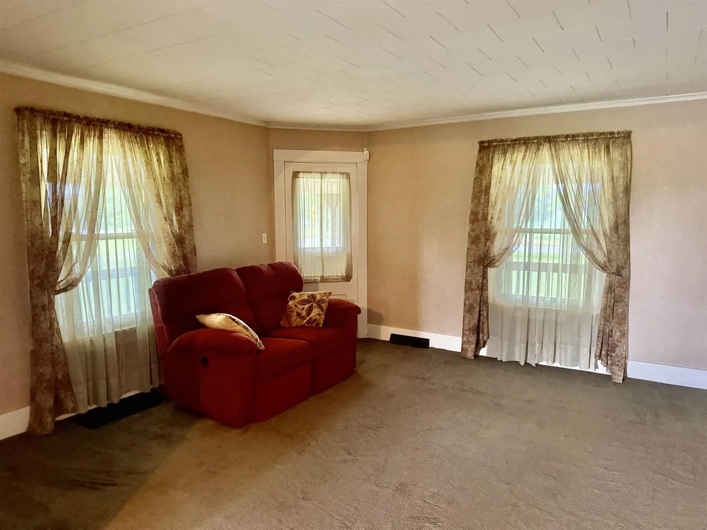 5877 E Adams Road Bethany Township MI 48615