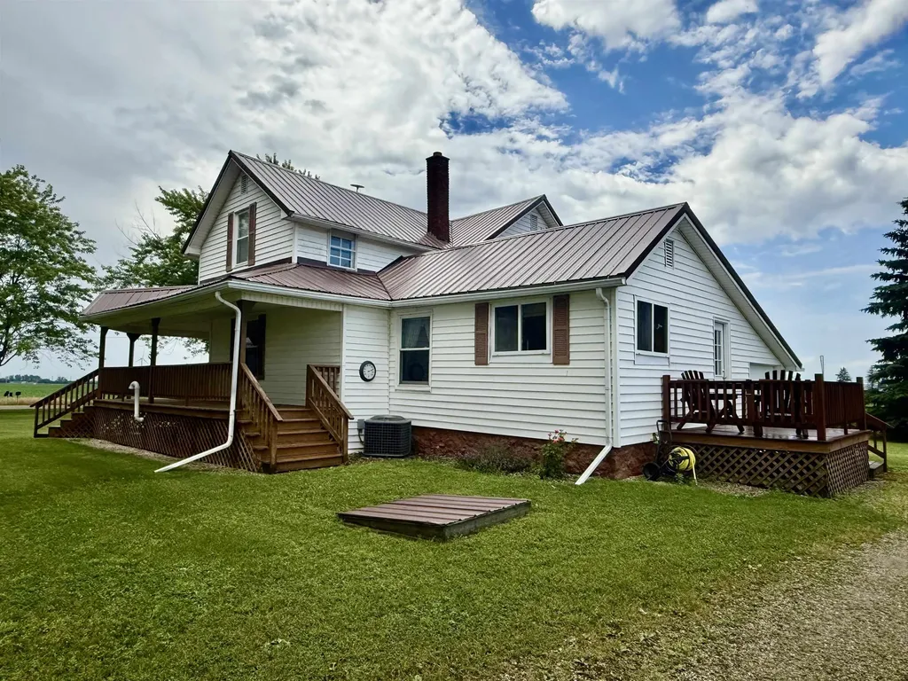 5877 E Adams Road Bethany Township MI 48615